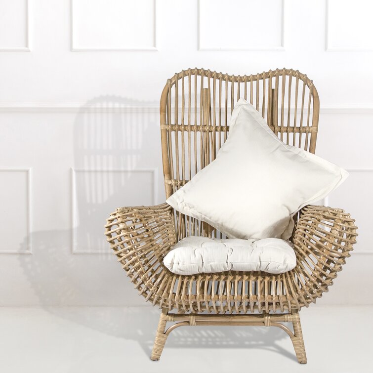 Round Back Rattan Chair